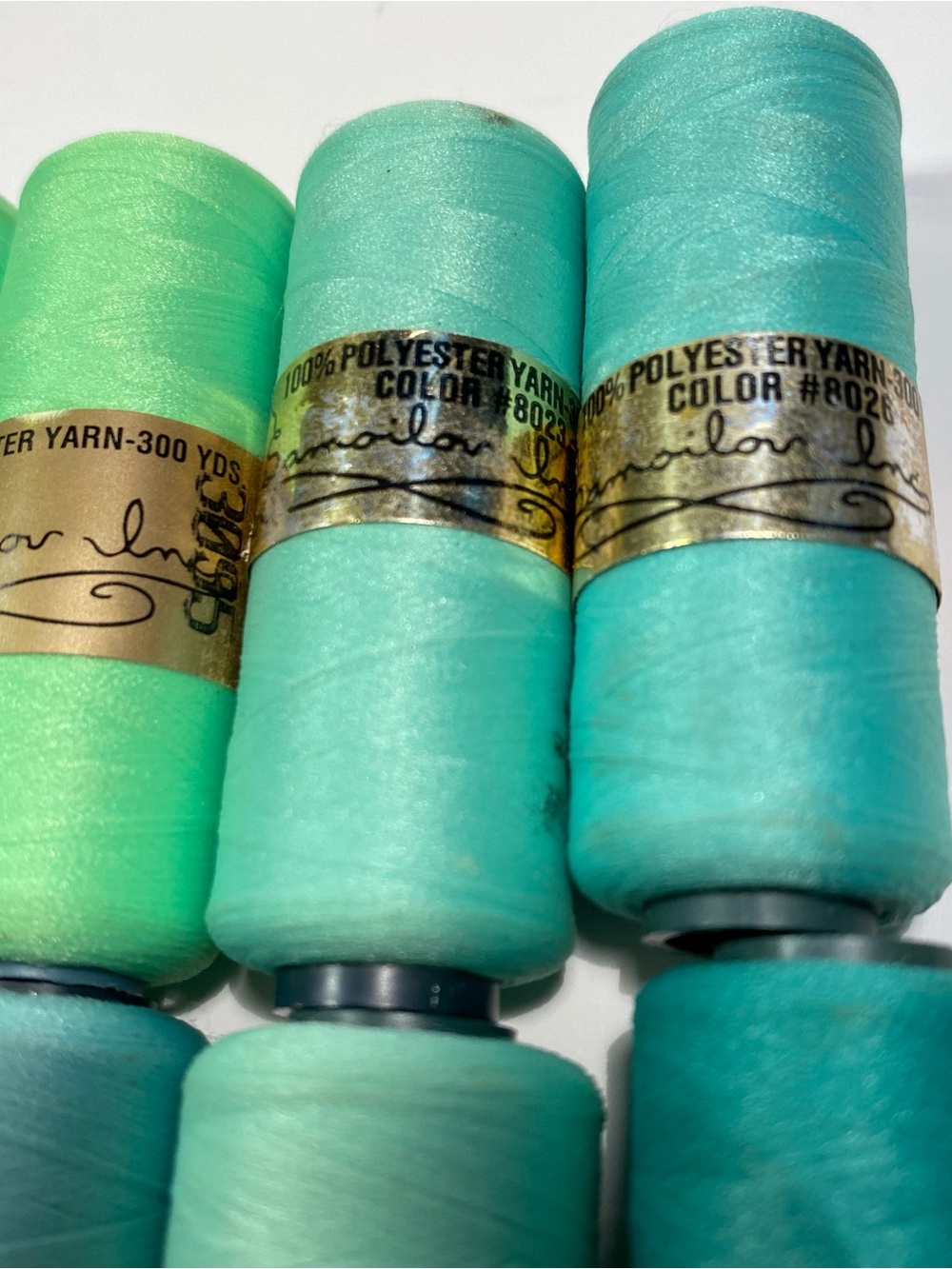 Vintage Lot of 8 Samoilov Inc 100% Polyester Yarn Thread - Green/Teal - Picture 2 of 3